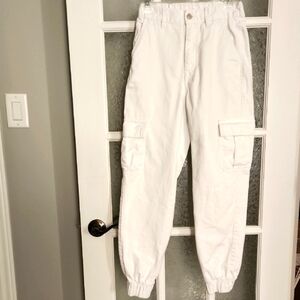 Pull&Bear White Cargo Jeans Jegging Style